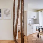 4#Two Bedrooms#Champs Elysées#Arc de Triomphe#AC