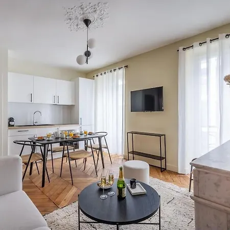 Appartamento 4#two Bedrooms#champs Elysées#arc De Triomphe#ac