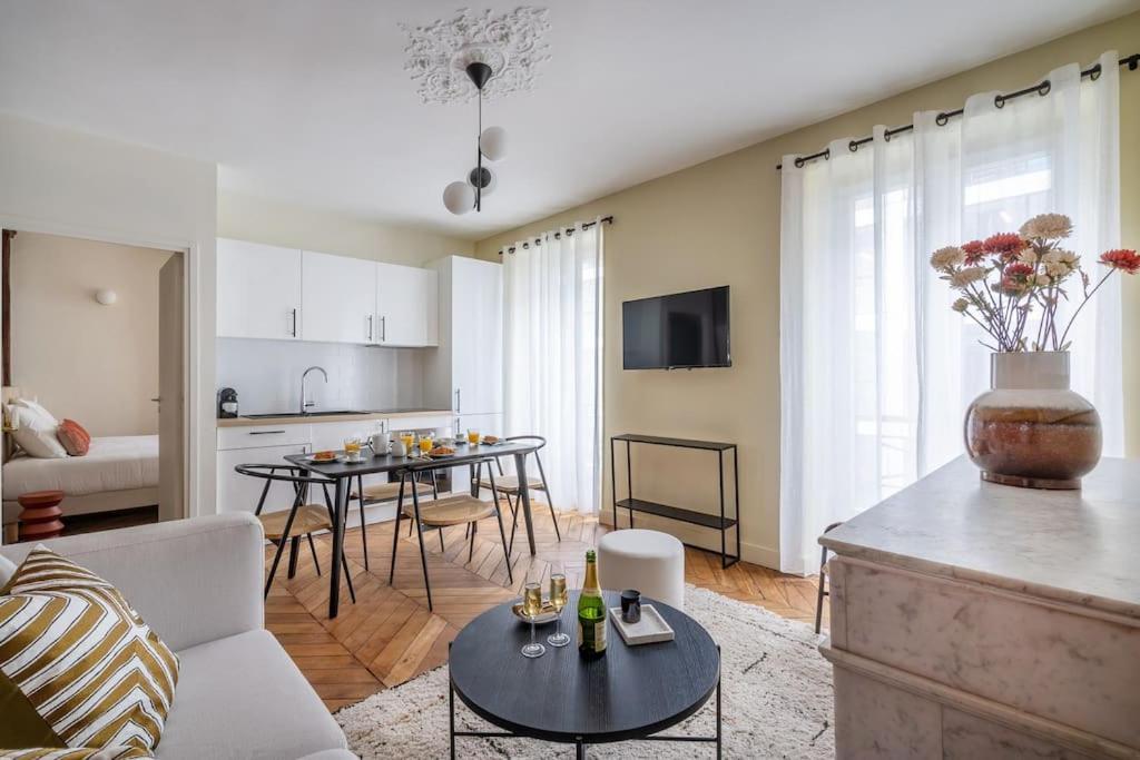 Appartamento 4#two Bedrooms#champs Elysées#arc De Triomphe#ac